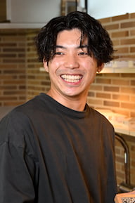 近藤 稔也