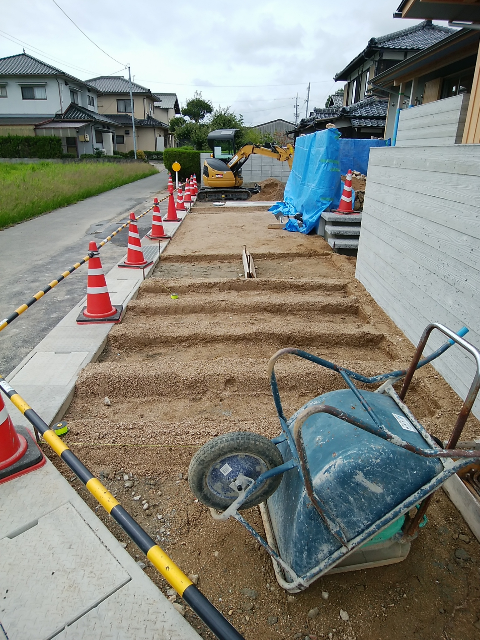 木まま　平屋　外構