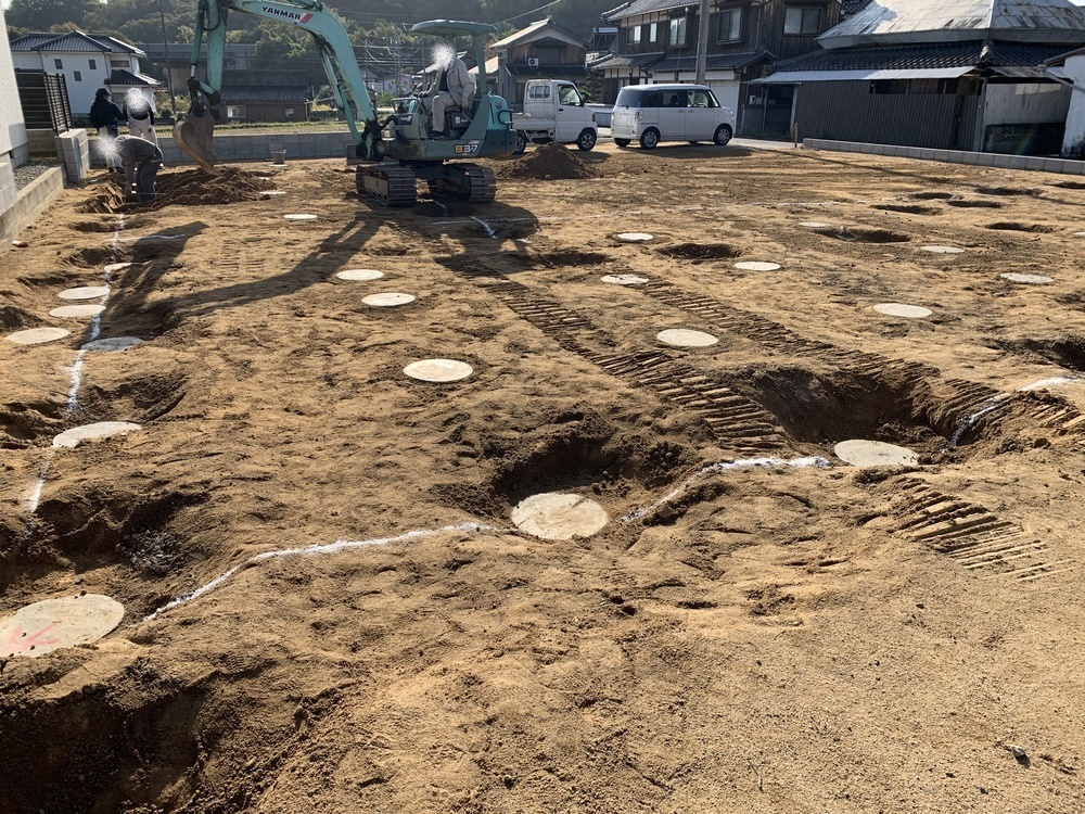 平屋　木まま　新築住宅 基礎